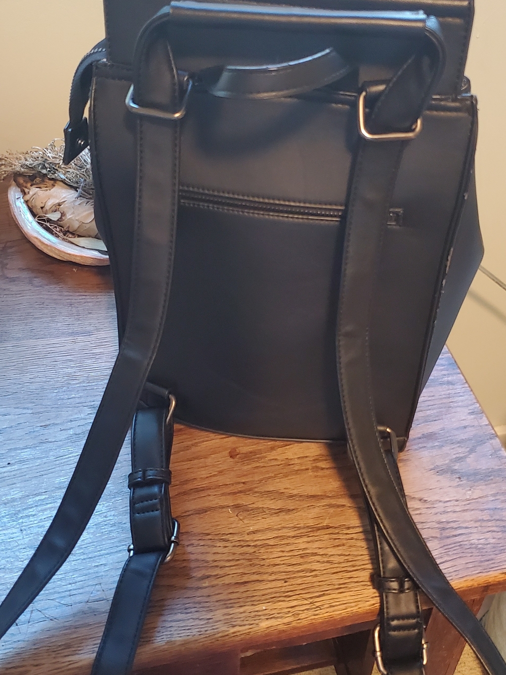 Pixie Mood Backpack - Picture 2 of 4